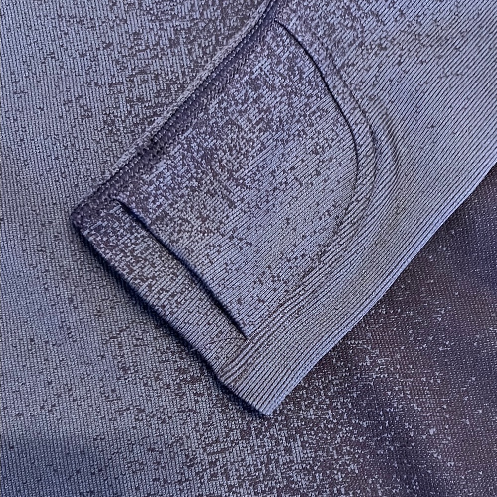 Athleta Momentum Seamless Long Sleeve Shirt purple and gray size XS thumb holes - Picture 3 of 8